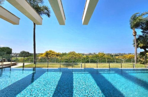 קיסריה פאלאס